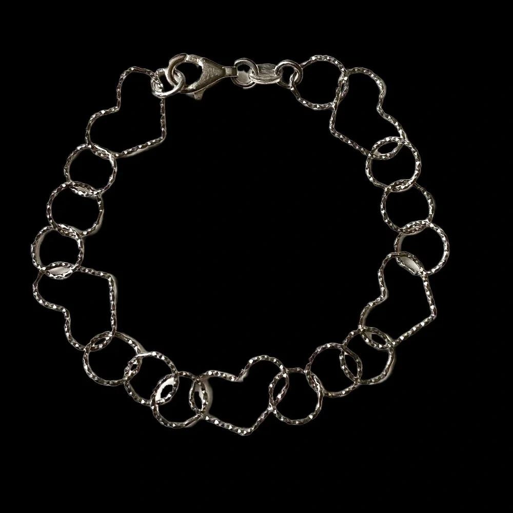 Sterling Silver Open Hearts Bracelet - Picture 5 of 5